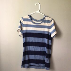 DenverHayes soft, blue white and dark blue t-shirt